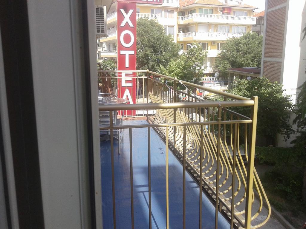 Семеен Хотел Елена Палас Nesebar Esterno foto
